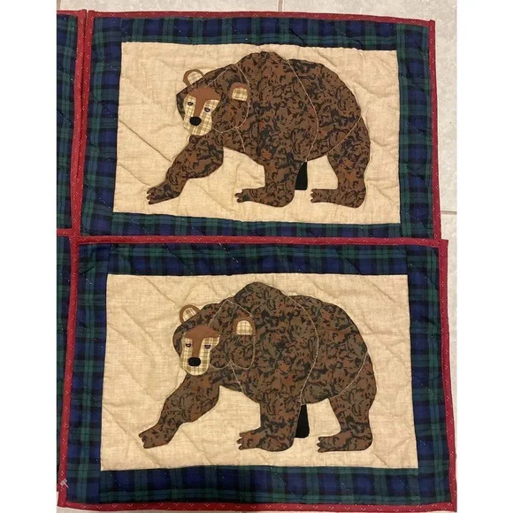 Set Of 4 Patch Magic Group INC Quilted Bear Placemats - Picture 3 of 6